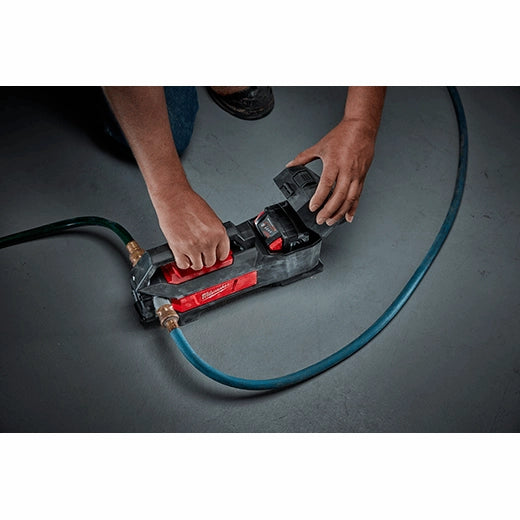 Milwaukee M18 Transfer Pump (Tool Only) | 2771-20