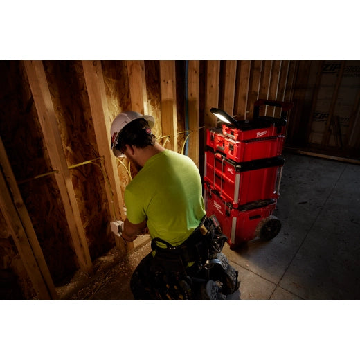 M12™ Flood Light + USB Charging w/ PACKOUT™ Compatibility