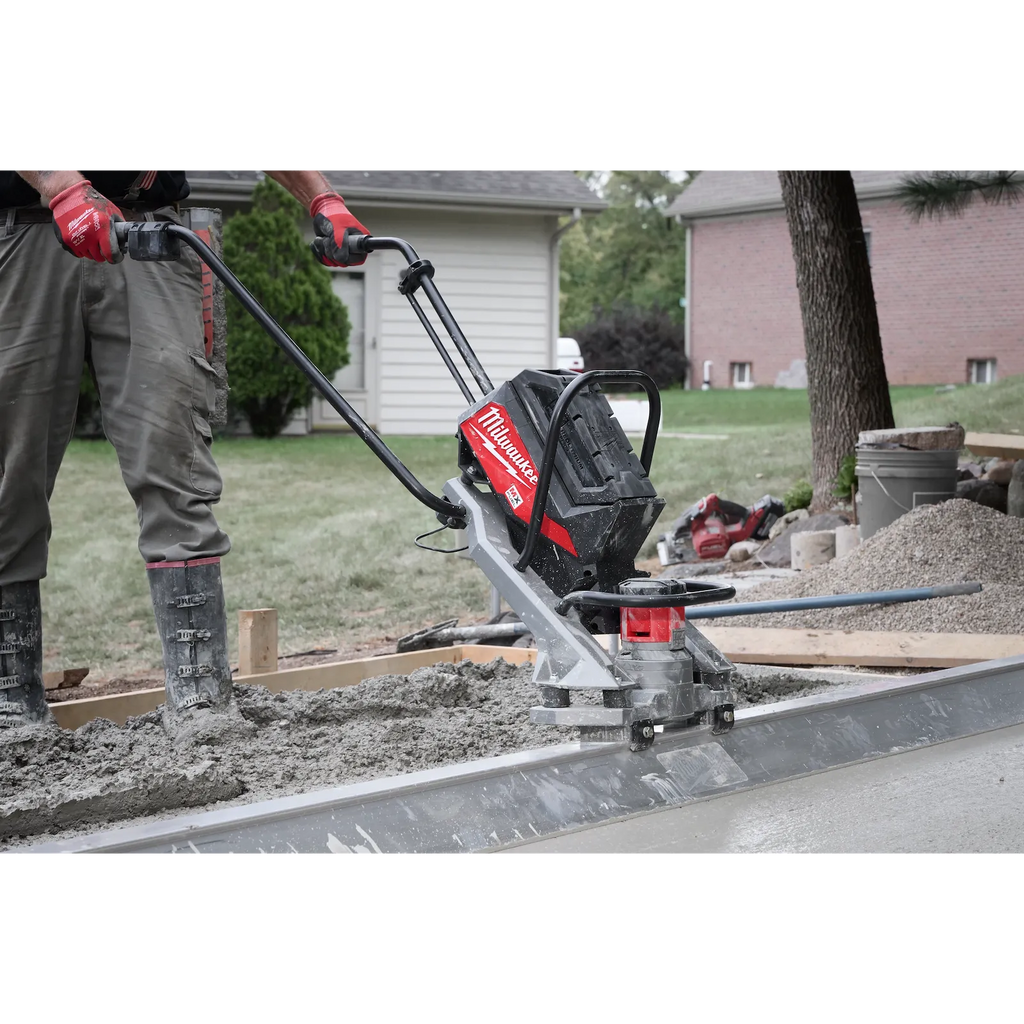 Milwaukee 10 ft Screed Bar | 48-38-2010
