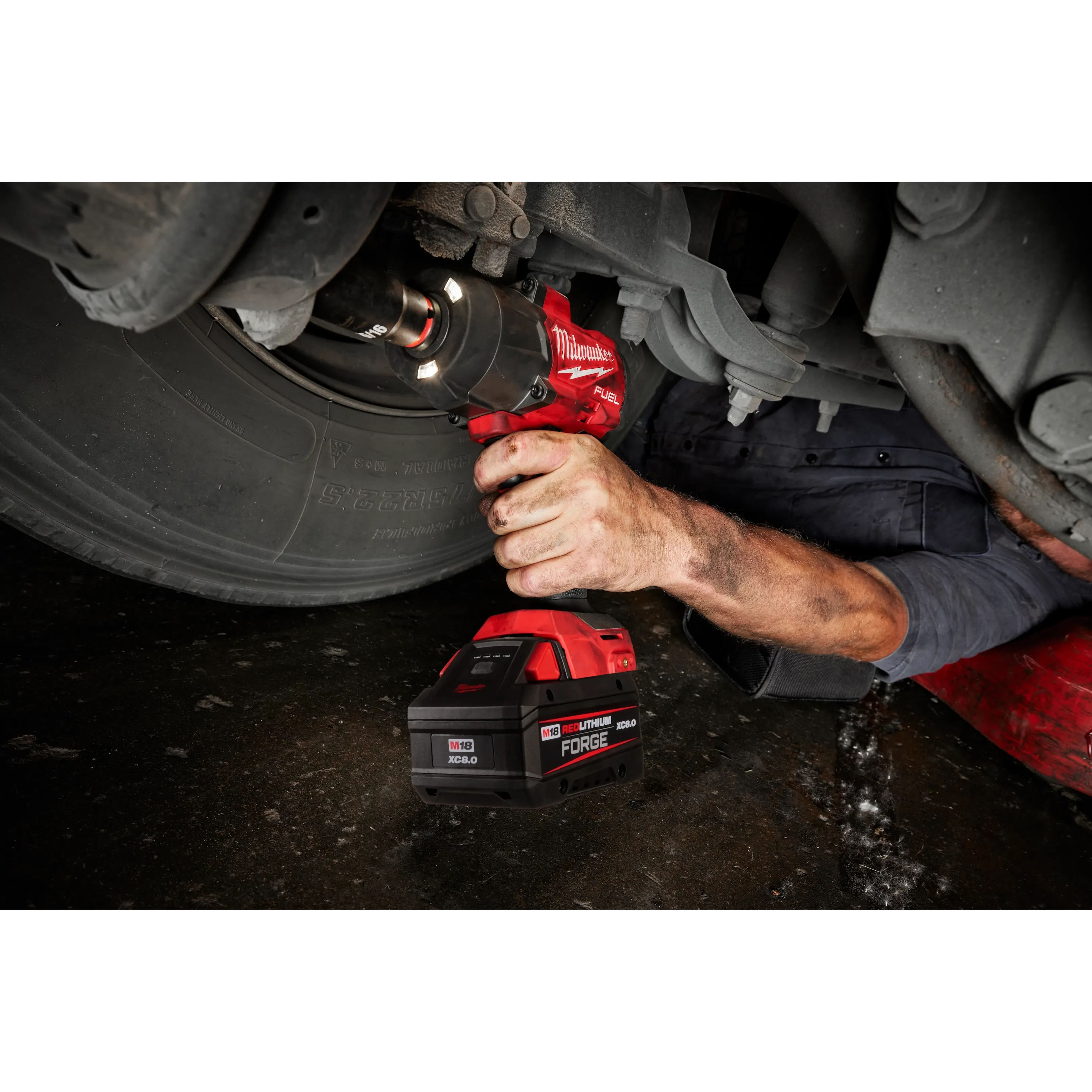 M18 FUEL™ 1/2" High Torque Impact Wrench w/ Friction Ring