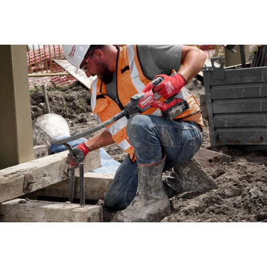 Milwaukee M18 FUEL 8' Concrete Pencil Vibrator Kit | 2911-21