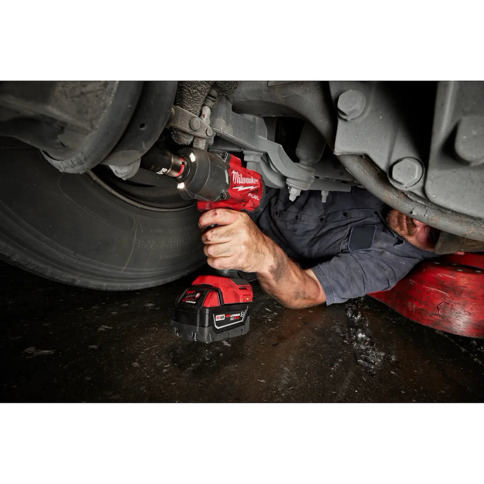 M18 FUEL™ 1/2" HTIW & 3/8" MTIW Automotive Combo Kit