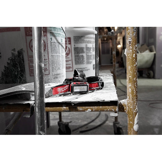 REDLITHIUM™ USB Low-Profile Headlamp