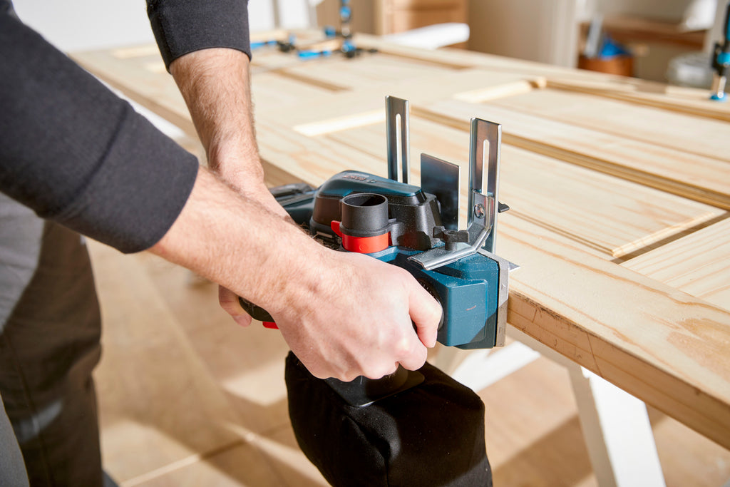 Bosch GHO18V-26N 18V Brushless Planer