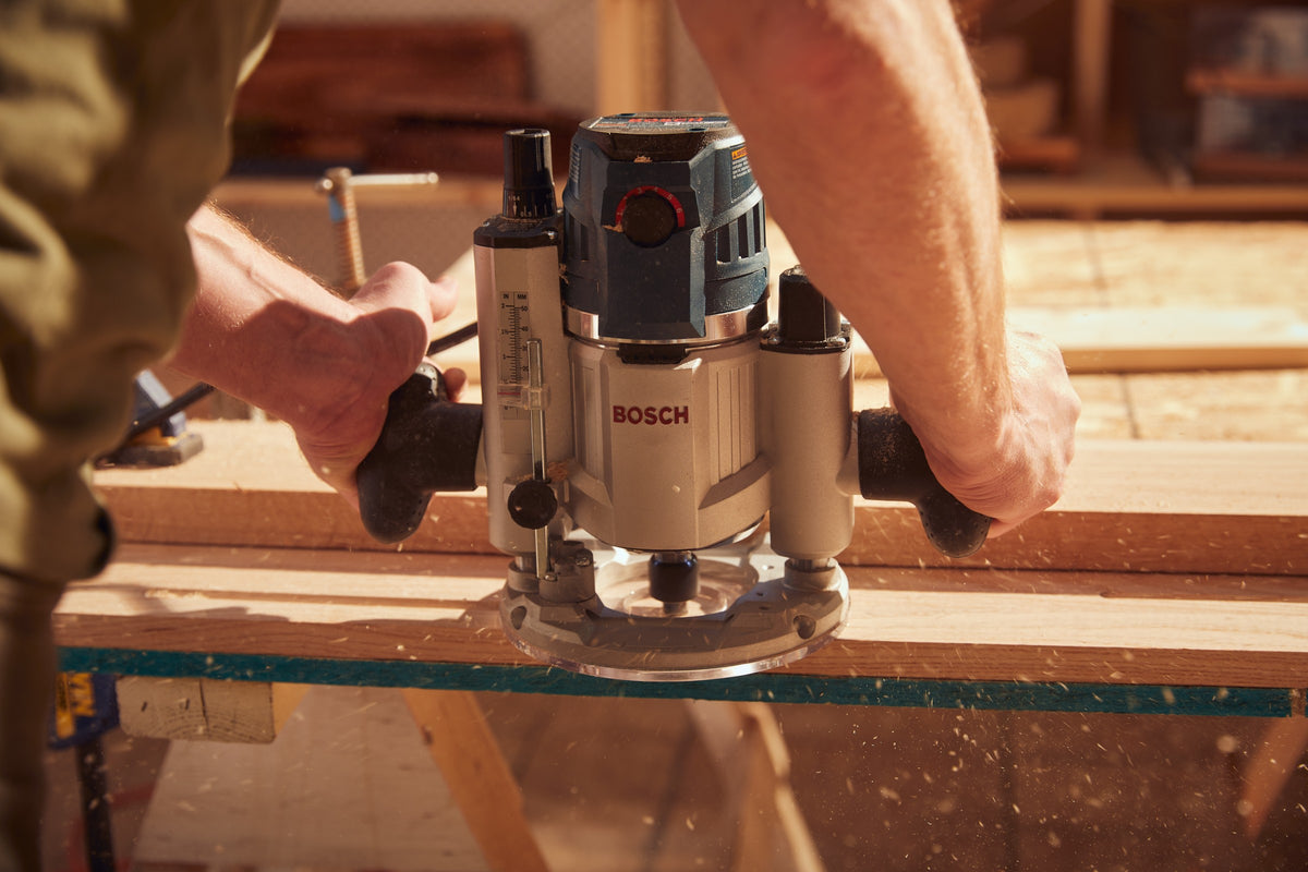 Bosch MRP23EVS 2.3 HP Electronic Plunge-Base Router