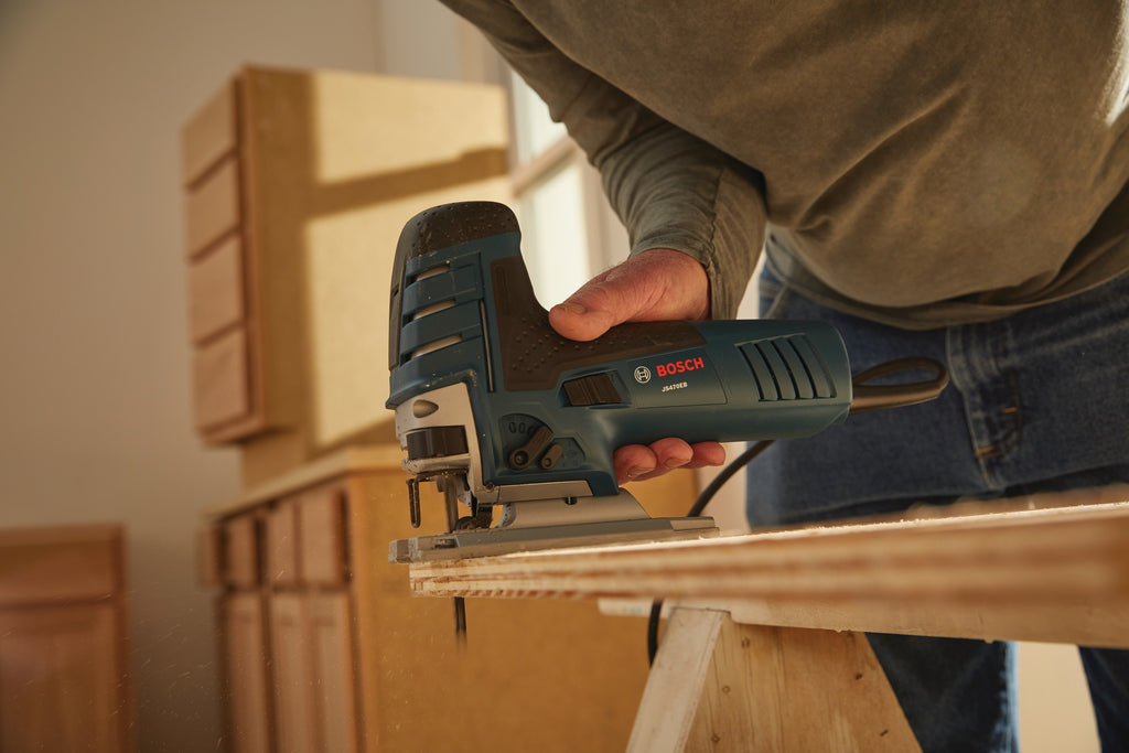 Bosch JS470EB 7.0 Amp Barrel-Grip Jig Saw
