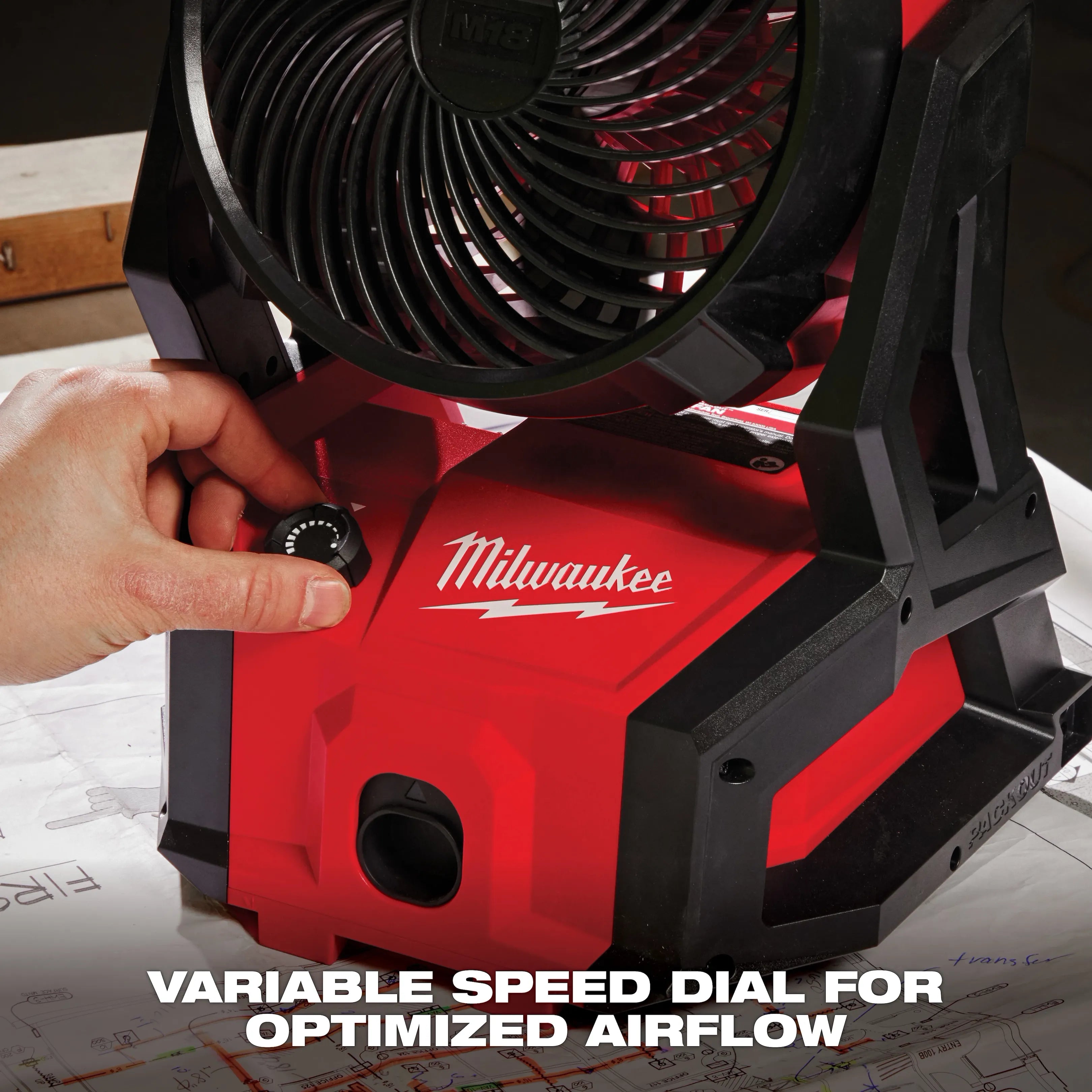 M18™ Brushless Fan w/ PACKOUT™ Compatibility