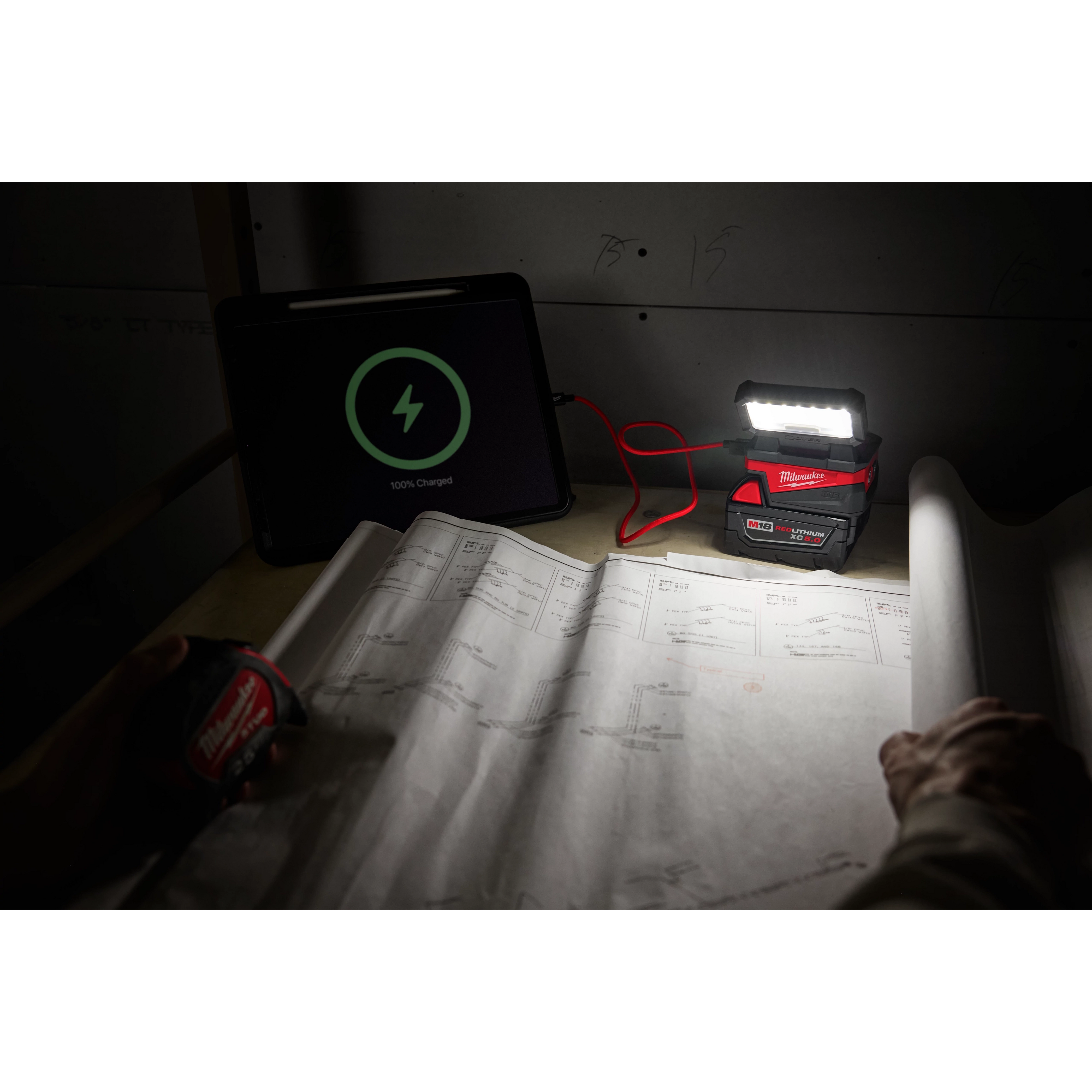 M18™ ROVER™ Compact Folding Flood Light w/ USB Charging