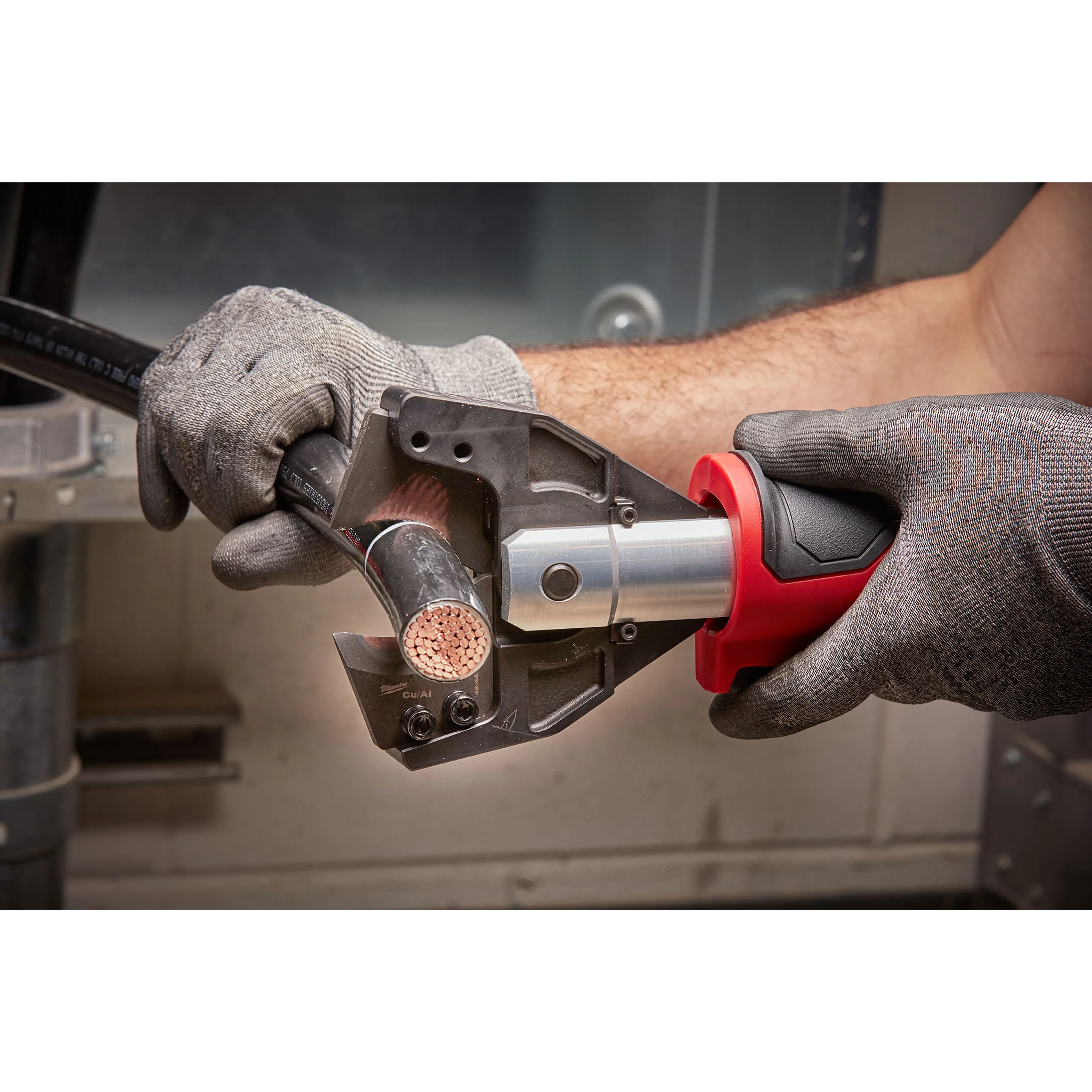 M18™ FORCE LOGIC™ Cable Cutter