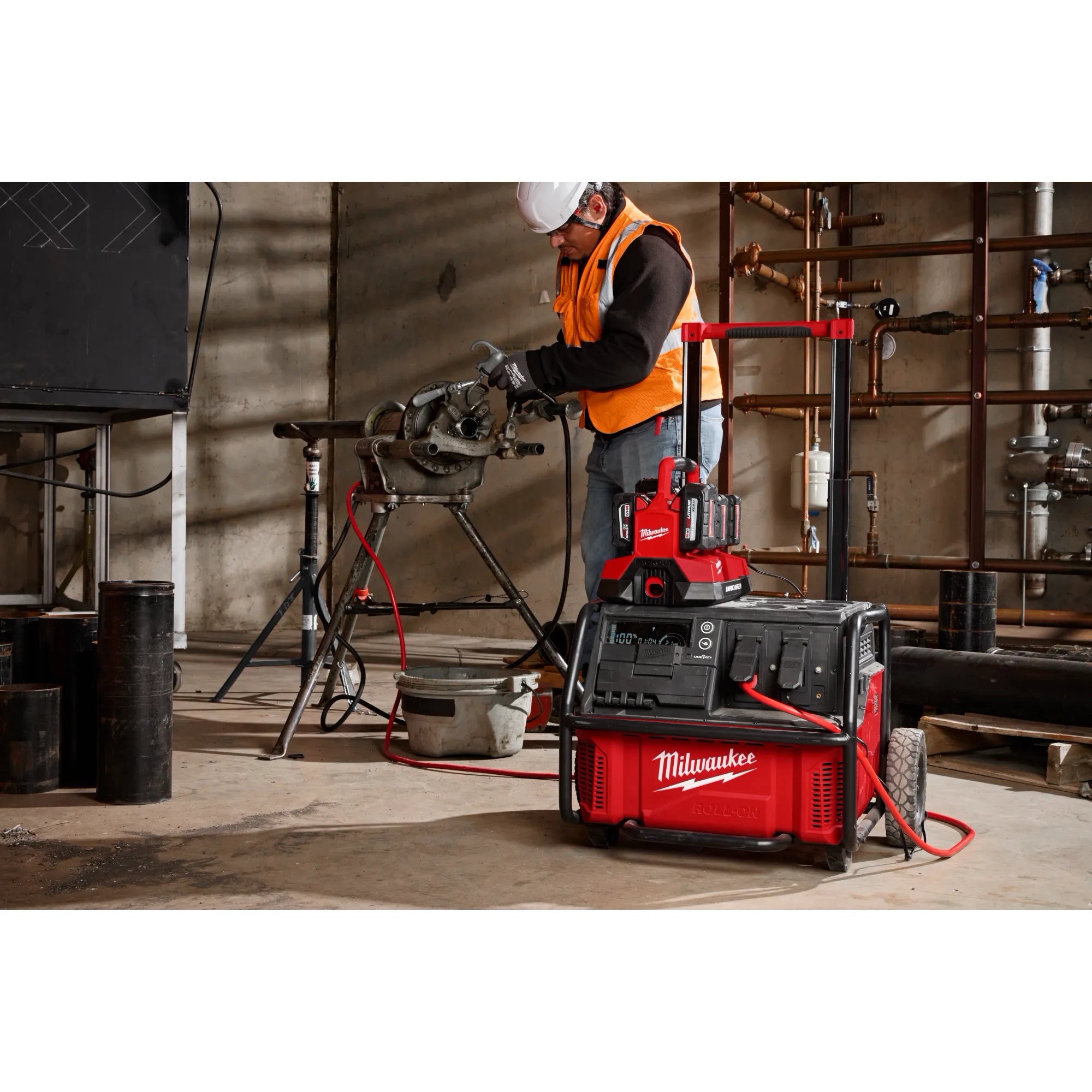 ROLL-ON™ 7200W/3600W 2.5kWh Power Supply