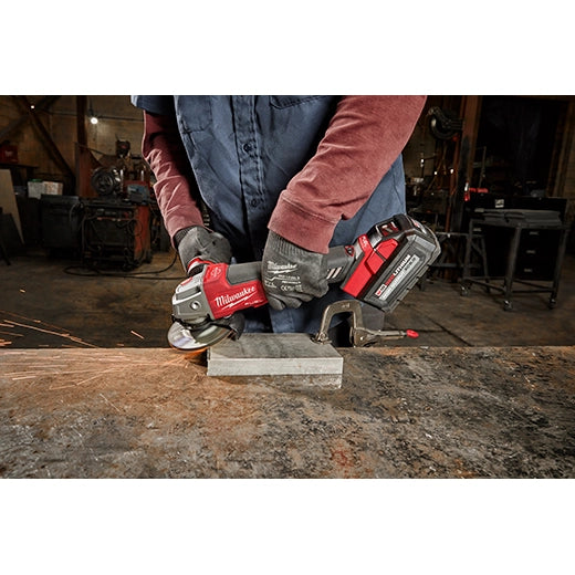 M18 FUEL™ 4-1/2" / 5" Variable Speed Braking Grinder, Paddle Switch No-Lock