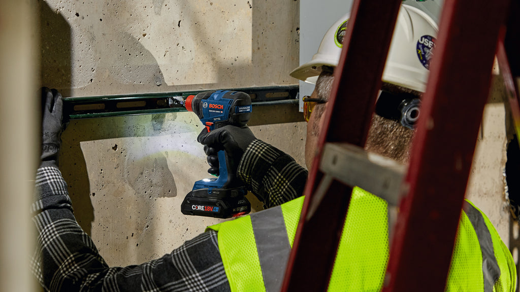 Bosch GDX18V-1860CB25 18V Connected-Ready Two-In-One 1/4 In. and 1/2 In. Bit/Socket Impact Driver/Wrench Kit with (2) CORE18V 4 Ah Advanced Power Batteries and (1) Connectivity Module