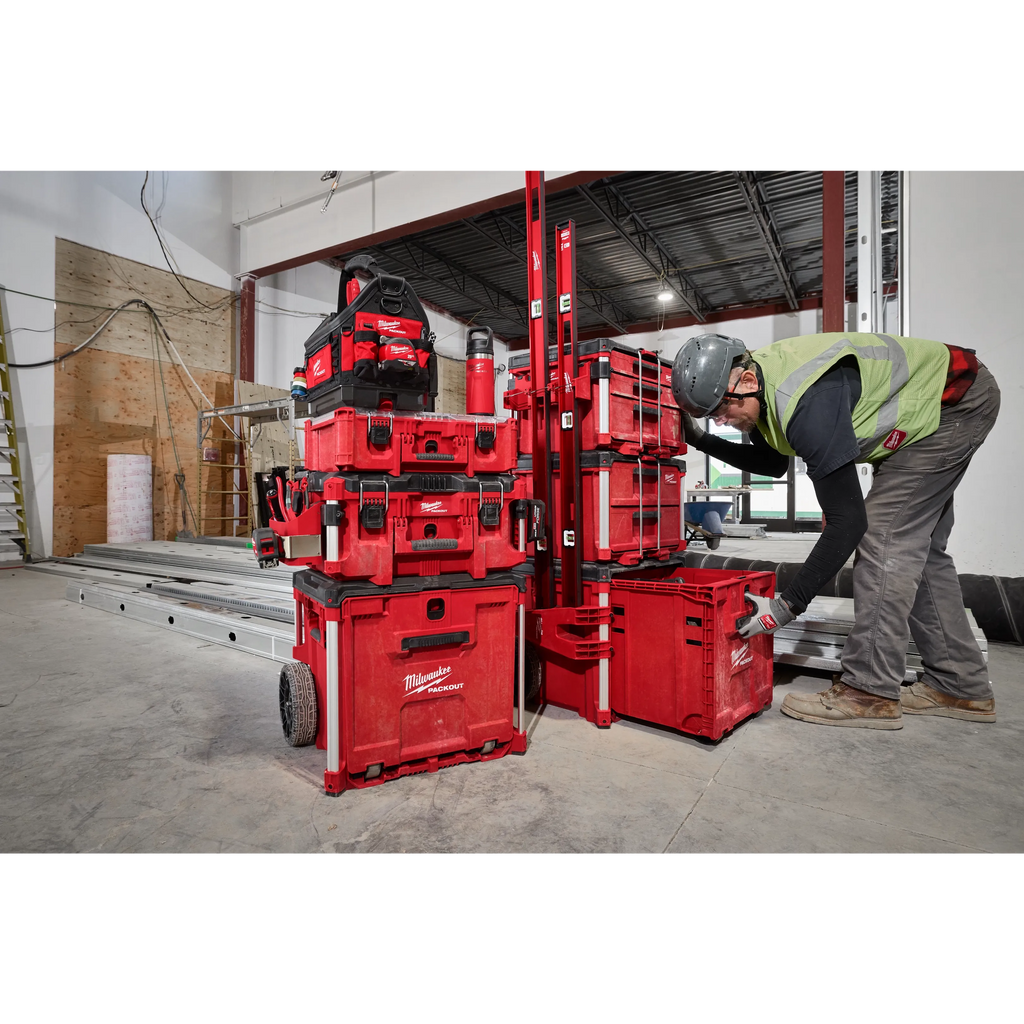 Milwaukee PACKOUT Rolling Drawer Tool Box | 48-22-8420