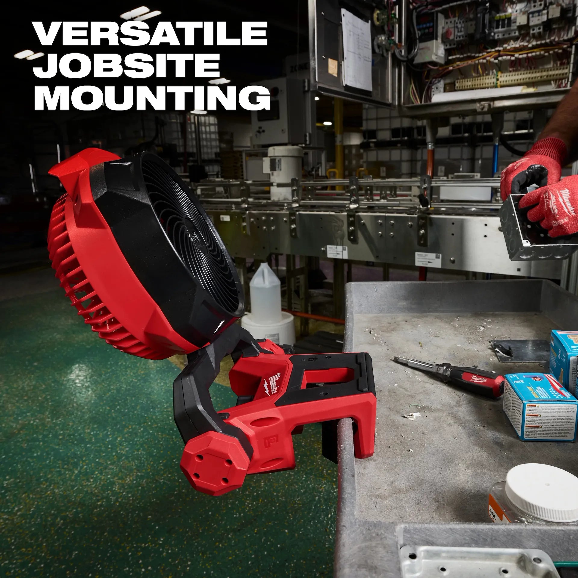 M18™ Brushless Scissor Lift Fan
