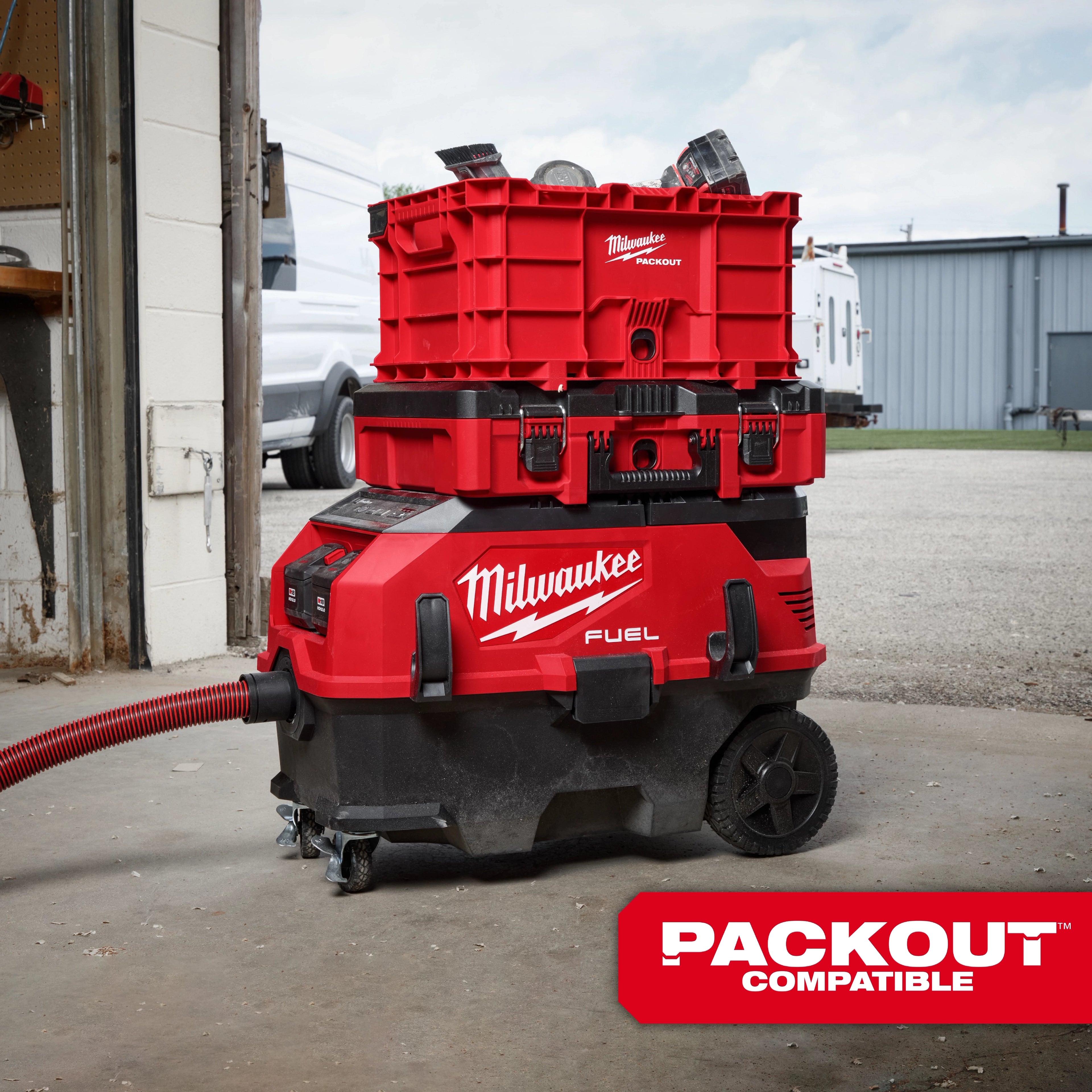 M18 FUEL™ 9 Gallon Dual Battery Dust Extractor w/ PACKOUT™ Compatibility and VACLINK™