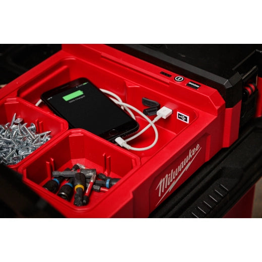 M12™ Flood Light + USB Charging w/ PACKOUT™ Compatibility