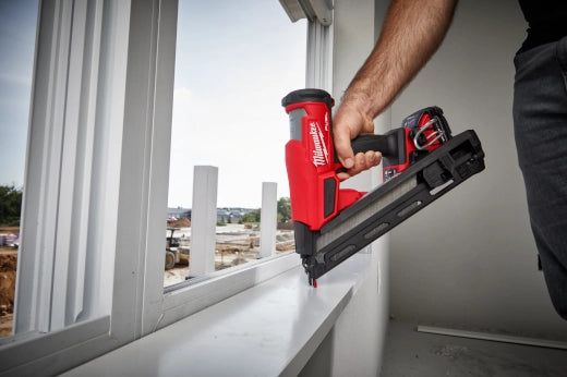 M18 FUEL™ 15 Gauge Finish Nailer
