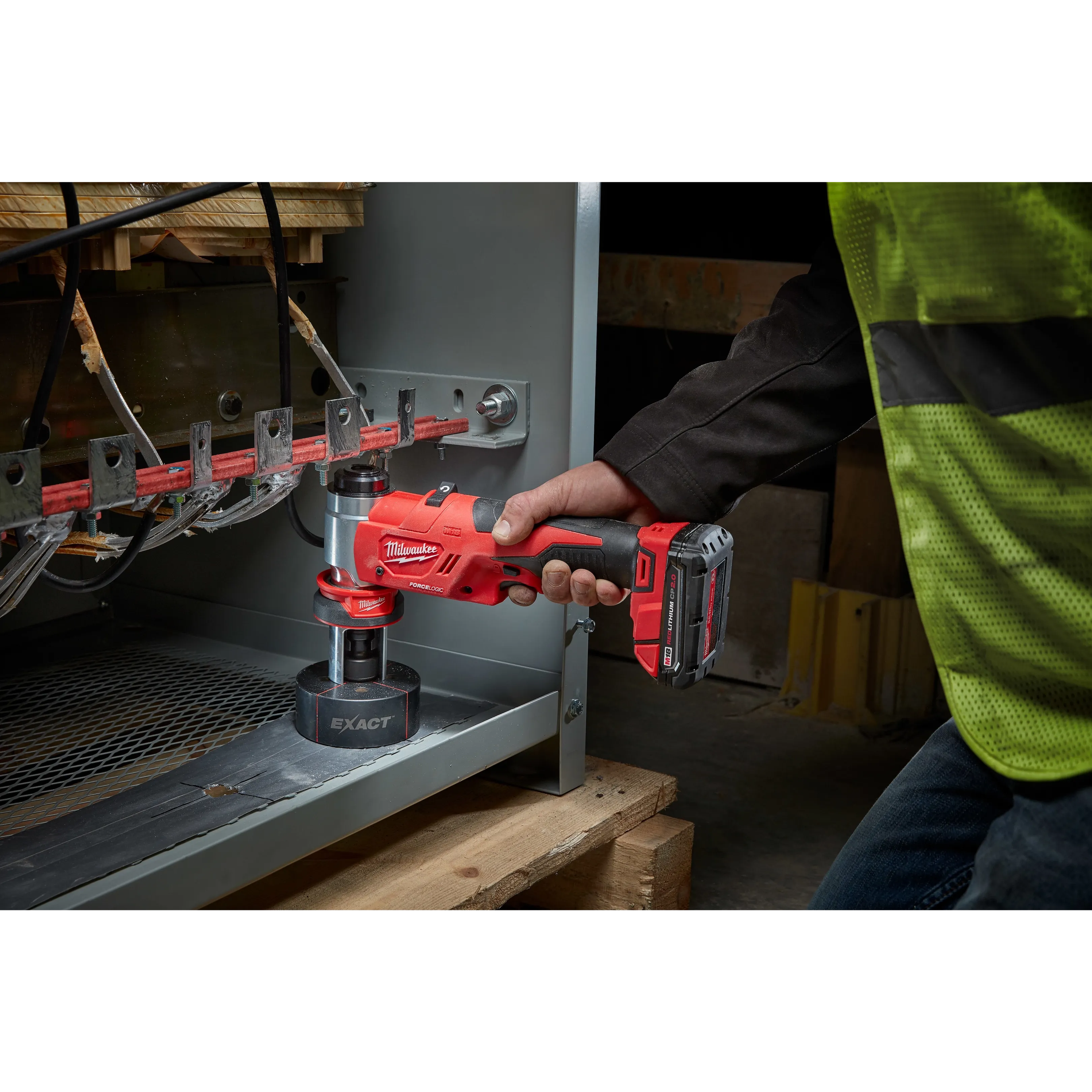 M18™ FORCE LOGIC™ 6T Knockout Tool