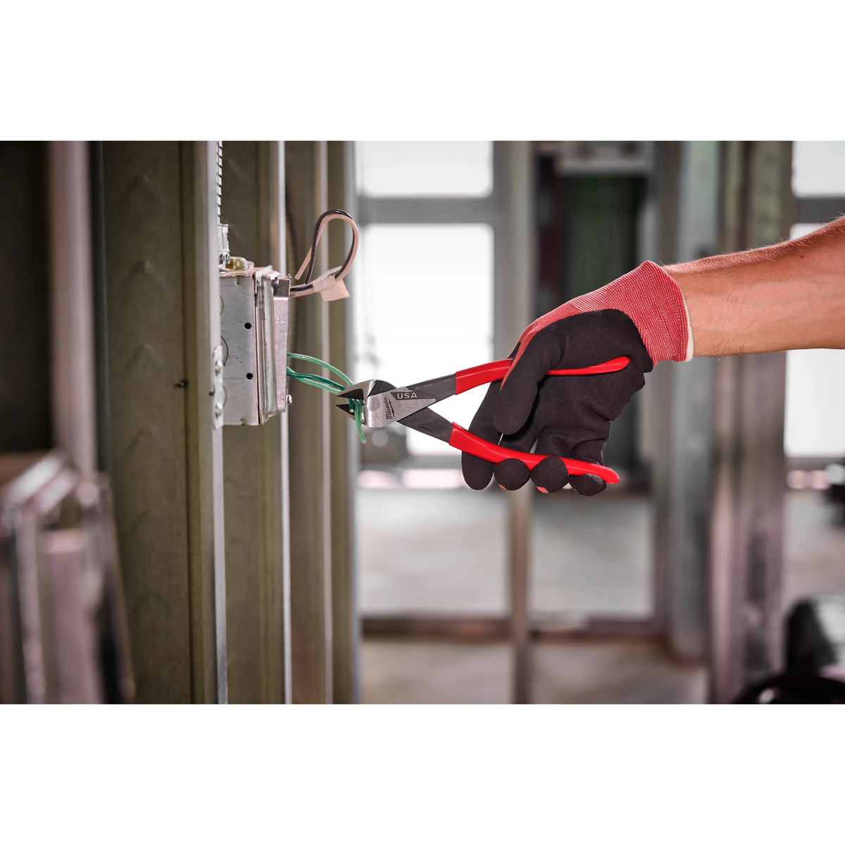 Diagonal Cutting Pliers