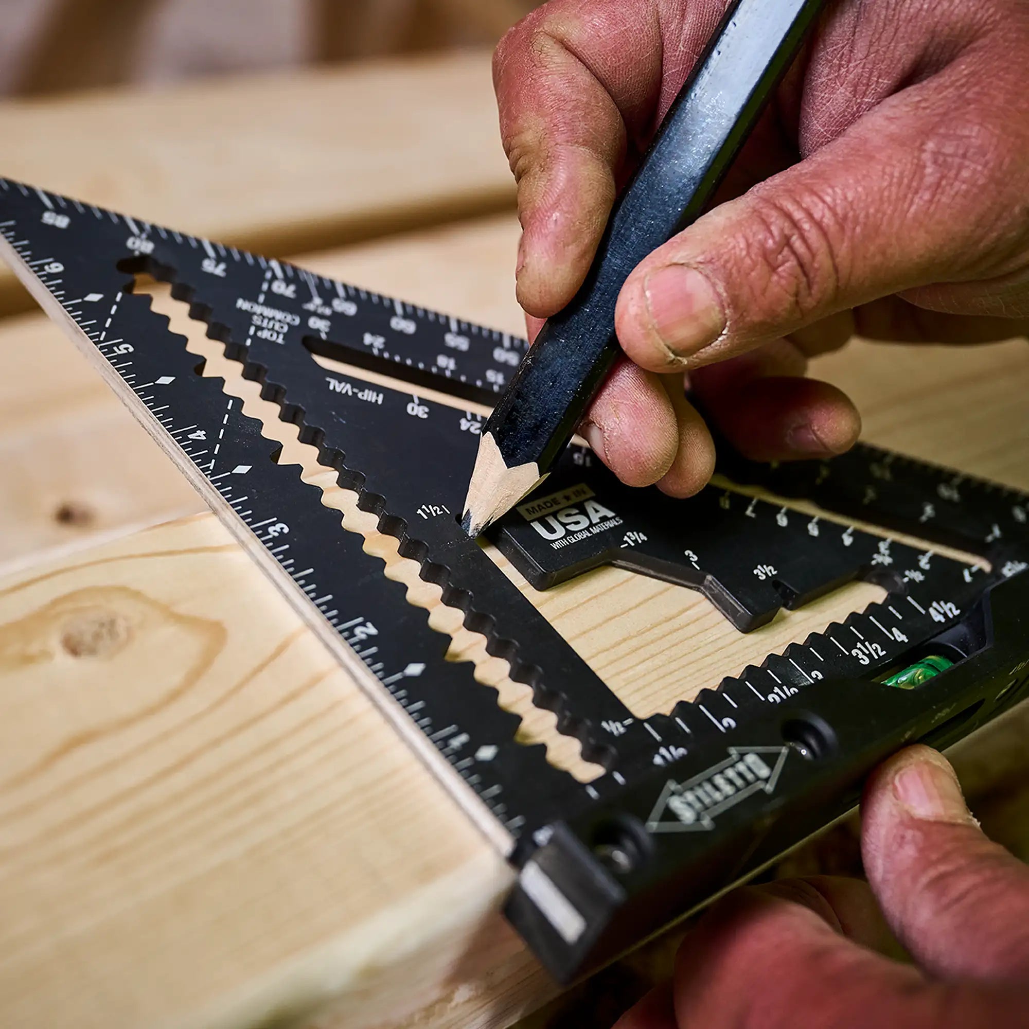 7" STILETTO CARPENTER SQUARE W/LVL