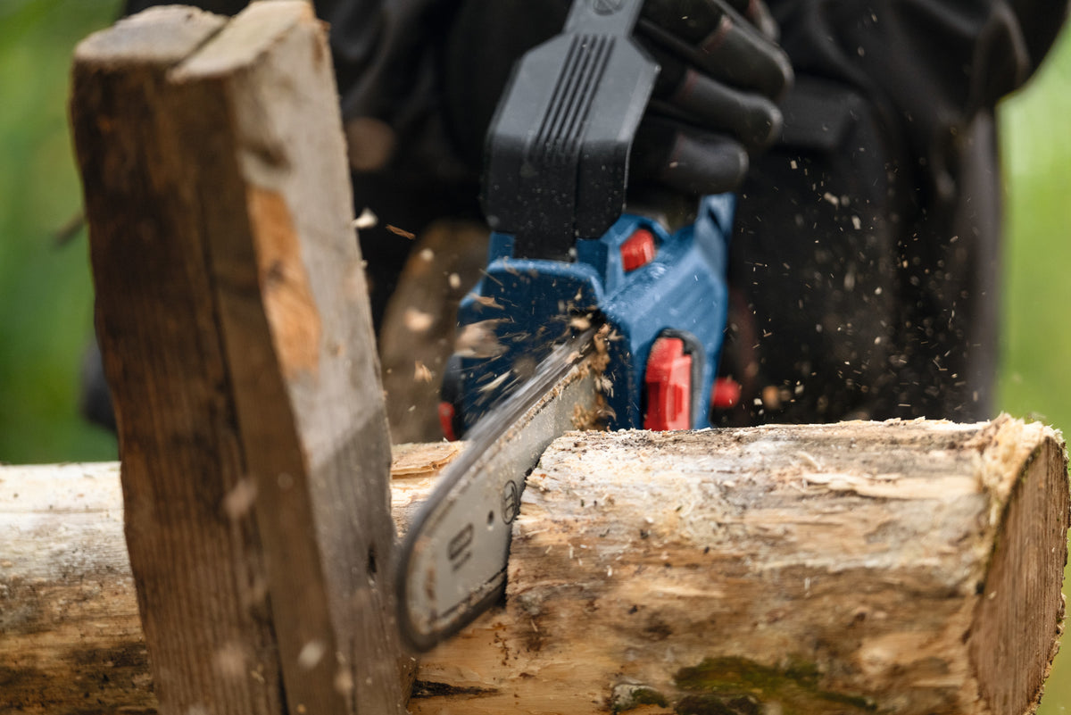 Bosch GKE18V-20N 18V Pruning Saw