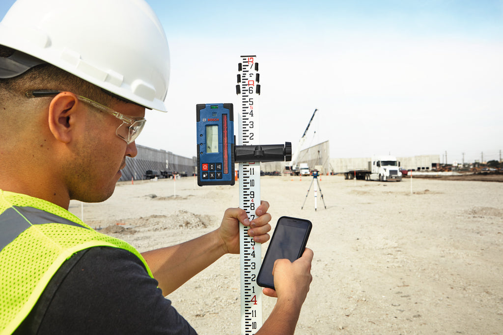 Bosch LR40 2,000 Ft. Red-Beam Rotary Laser Receiver