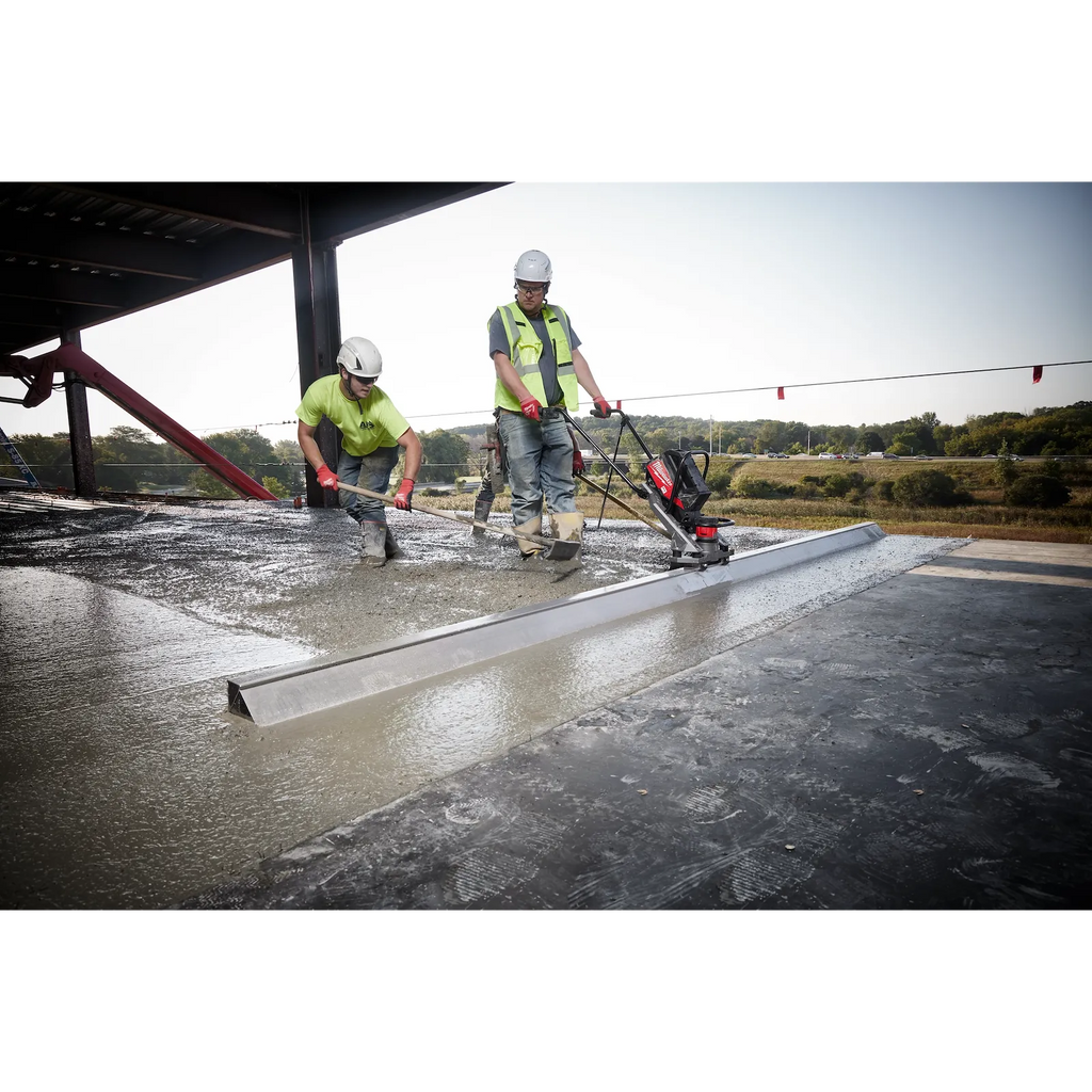 Milwaukee 16 ft Screed Bar | 48-38-2016