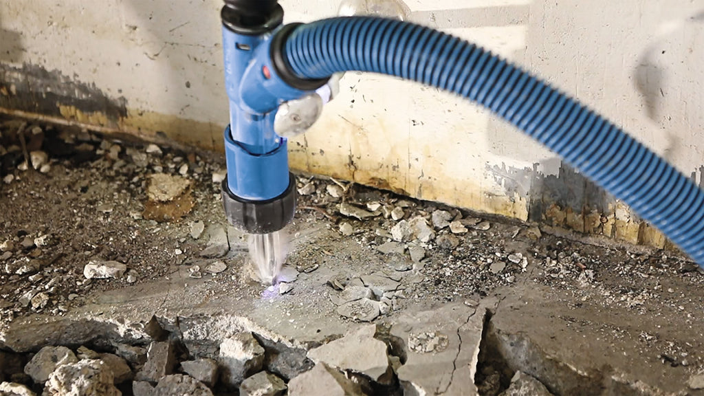 Bosch HSD1934 16 In. SDS-max BlueCollar R-Tec Star Point Chisel with Dust Adapter
