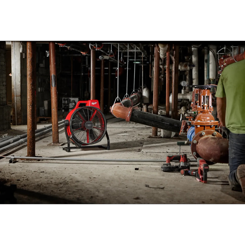 Milwaukee M18 Brushless 18" Fan | 0821-20