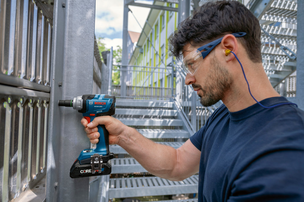 Bosch GDS18V-230C 3/8 In. Impact Wrench