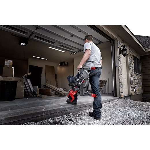 M18 FUEL™ 7-1/4” Dual Bevel Sliding Compound Miter Saw
