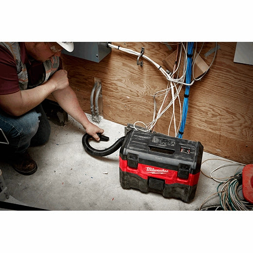 Milwaukee M18 2-Gallon Wet/Dry Vacuum | 0880-20