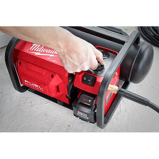 Milwaukee M18 FUEL 2 Gallon Compact Quiet Compressor | 2840-20
