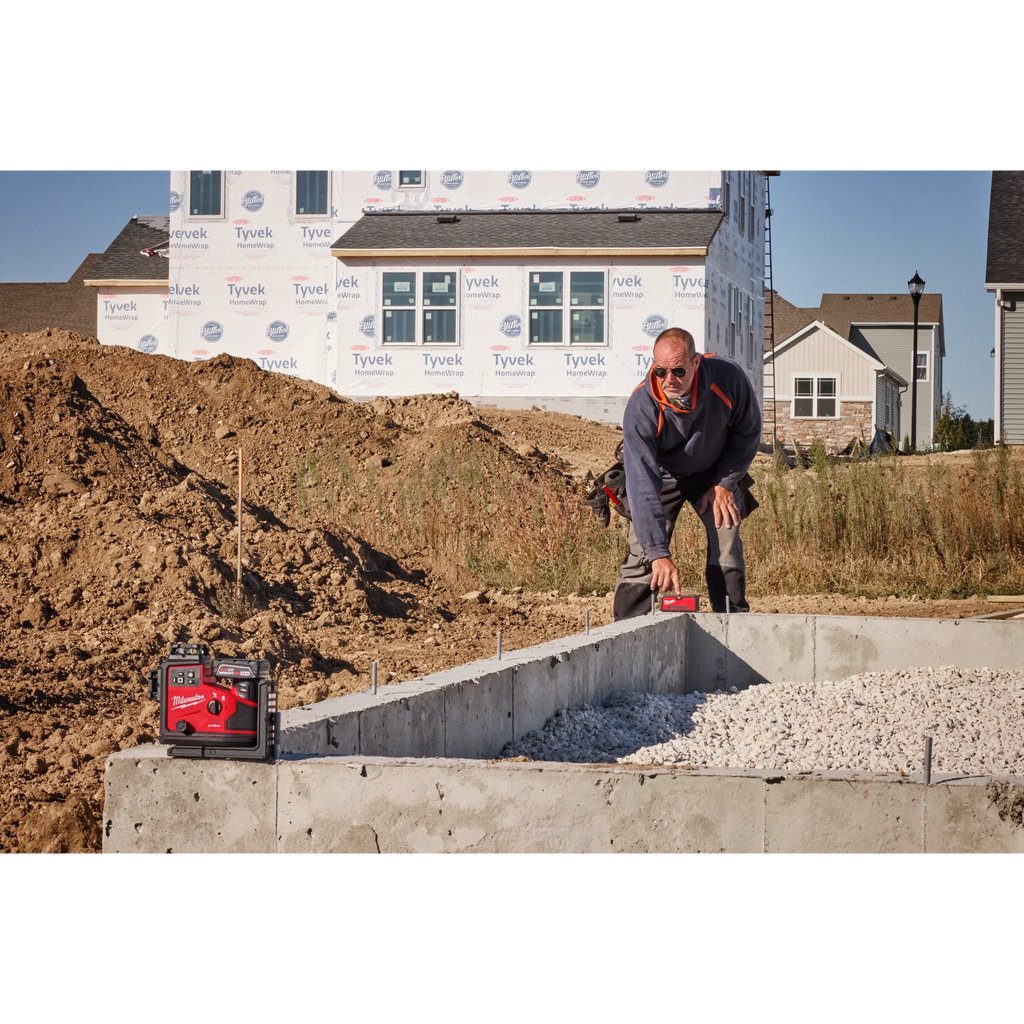 Milwaukee M12 Green 360° 3-Plane Laser with Automatic Alignment & Receiver | 3642-21