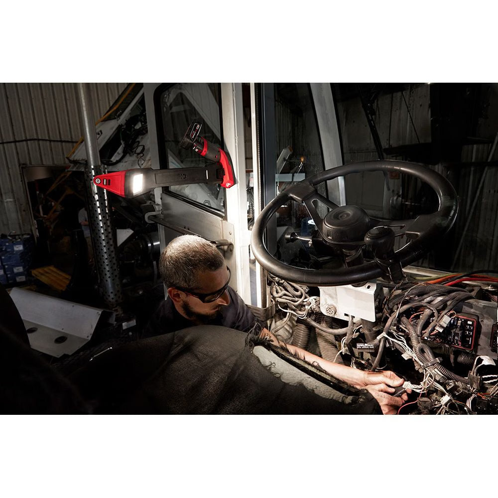 Milwaukee M12 Underbody Light – Configuration Options