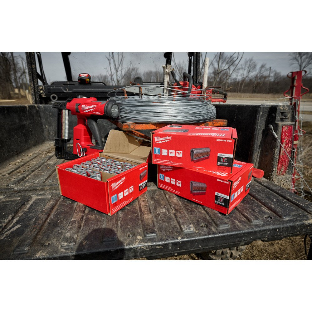 Milwaukee 1.5" 9 Gauge Galvanized Staples | MPU112-960