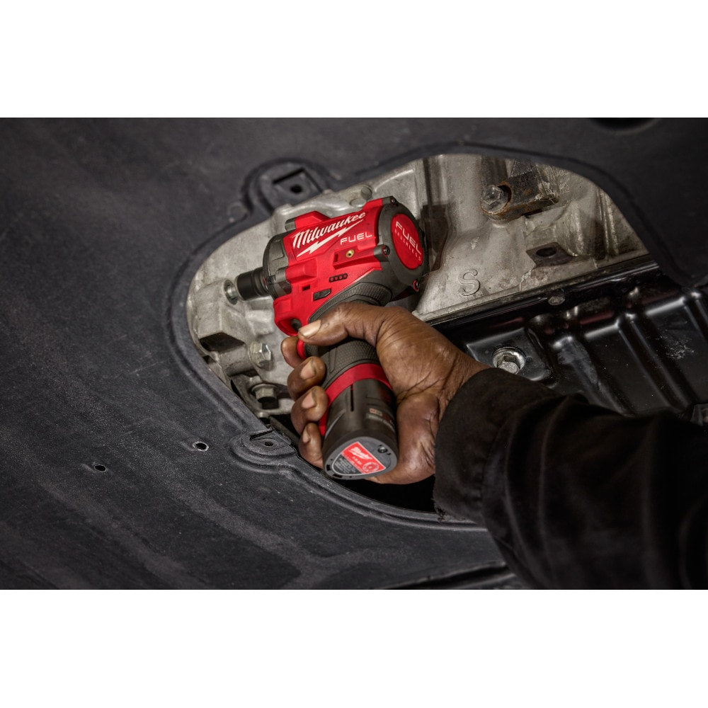 M12 FUEL™ Stubby 3/8" Impact Wrench