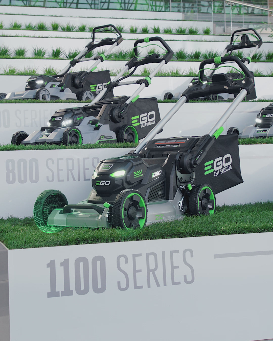 22" Aluminum Deck Select Cut™ Self-Propelled Lawn Mower
